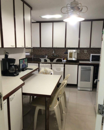 Imagem Apartamento com 4 Quartos à Venda, 162 m² em Barra Da Tijuca - Rio De Janeiro