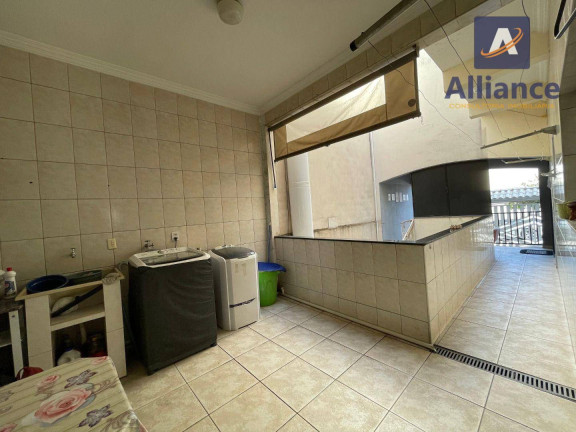 Imagem Sobrado com 4 Quartos à Venda, 320 m² em Santo Antônio - Louveira