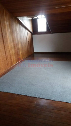 Imagem Casa com 4 Quartos à Venda, 315 m² em Sitio Cercado - Curitiba Imagem Casa com 4 Quartos à Venda, 315 m² em Sitio Cercado - Curitiba
