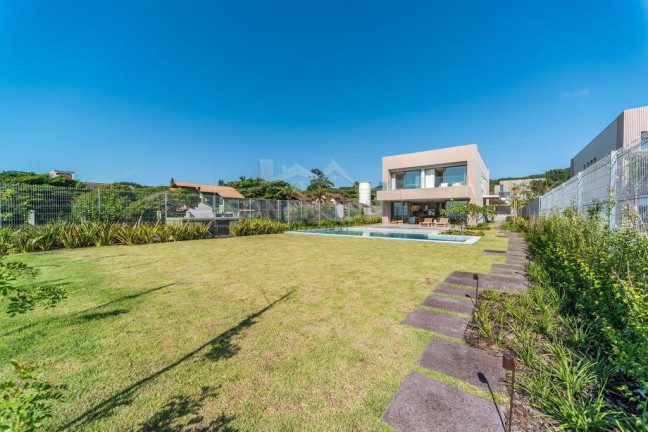 Imagem Casa de Condomínio com 5 Quartos à Venda, 458 m² em Praia Do Estaleiro - Balneário Camboriú