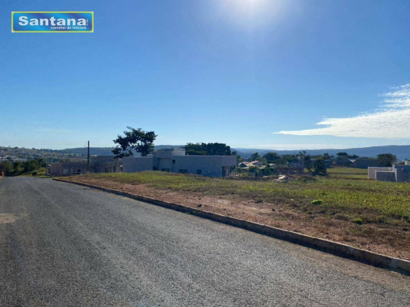 Imagem Terreno à Venda, 600 m² em Marina De Caldas - Caldas Novas Imagem Terreno à Venda, 600 m² em Marina De Caldas - Caldas Novas