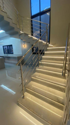 Imagem Sobrado com 3 Quartos à Venda, 312 m² em Residencial Parqville Jacarandá - Aparecida De Goiânia Imagem Sobrado com 3 Quartos à Venda, 312 m² em Residencial Parqville Jacarandá - Aparecida De Goiânia
