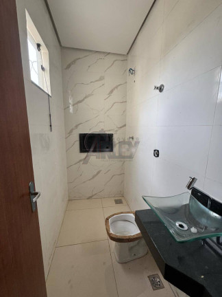 Imagem Casa com 3 Quartos à Venda, 125 m² em Alcides Rabelo - Montes Claros Imagem Casa com 3 Quartos à Venda, 125 m² em Alcides Rabelo - Montes Claros