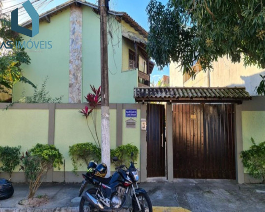 Casa de Condomínio com 2 Quartos à Venda, 71 m² em Parque Burle - Cabo Frio