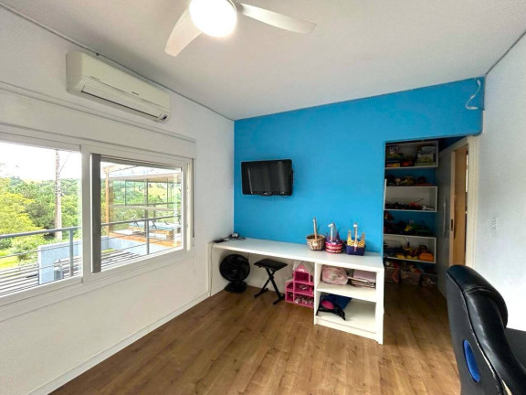 Imagem Casa com 2 Quartos à Venda, 312 m² em Mário Quintana - Porto Alegre Imagem Casa com 2 Quartos à Venda, 312 m² em Mário Quintana - Porto Alegre