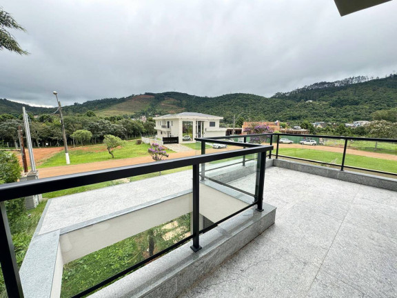 Imagem Casa com 3 Quartos à Venda, em Poços De Caldas Imagem Casa com 3 Quartos à Venda, em Poços De Caldas