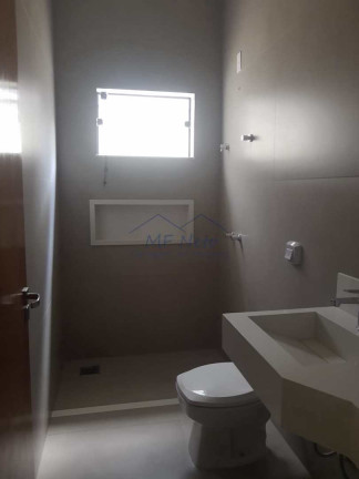 Imagem Casa com 3 Quartos à Venda, 250 m² em Condomínio Residencial Vila Suiça - Pirassununga Imagem Casa com 3 Quartos à Venda, 250 m² em Condomínio Residencial Vila Suiça - Pirassununga