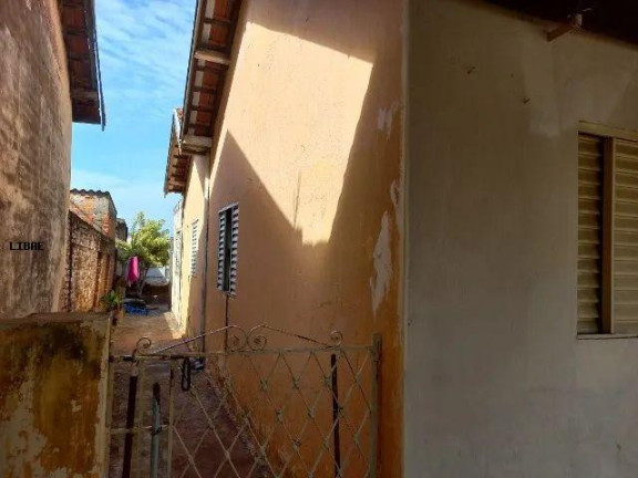 Imagem Casa com 4 Quartos à Venda, 90 m² em Vila Maria - Botucatu Imagem Casa com 4 Quartos à Venda, 90 m² em Vila Maria - Botucatu