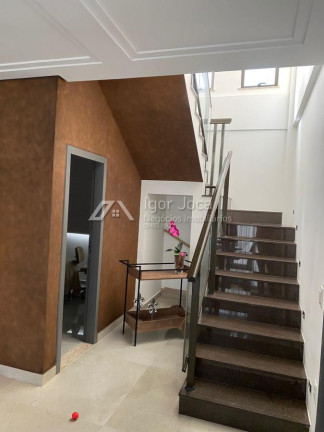 Imagem Casa com 5 Quartos à Venda, 400 m² em De Lourdes - Fortaleza Imagem Casa com 5 Quartos à Venda, 400 m² em De Lourdes - Fortaleza