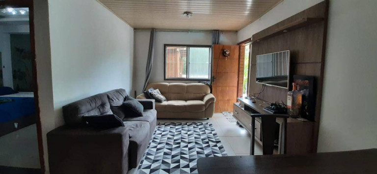 Imagem Casa com 3 Quartos à Venda, 750 m² em São João Do Rio Vermelho - Florianópolis