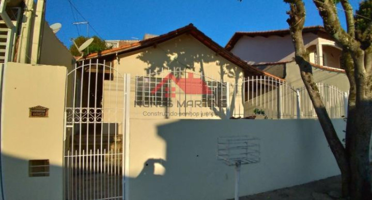 Imagem Casa com 3 Quartos à Venda, 250 m² em Bosque Dos Eucaliptos - São José Dos Campos