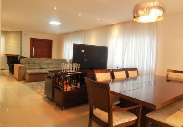 Imagem Casa com 4 Quartos à Venda, 270 m² em Chácara Dos Junqueiras - Carapicuíba Imagem Casa com 4 Quartos à Venda, 270 m² em Chácara Dos Junqueiras - Carapicuíba