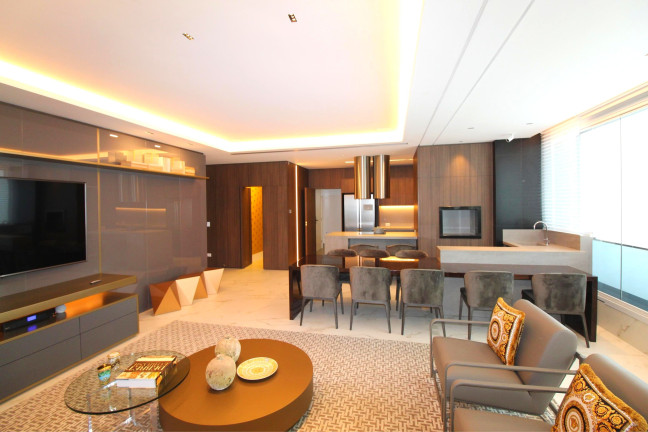 Apartamento com 2 Quartos à Venda, 235 m² em Bigorrilho - Curitiba