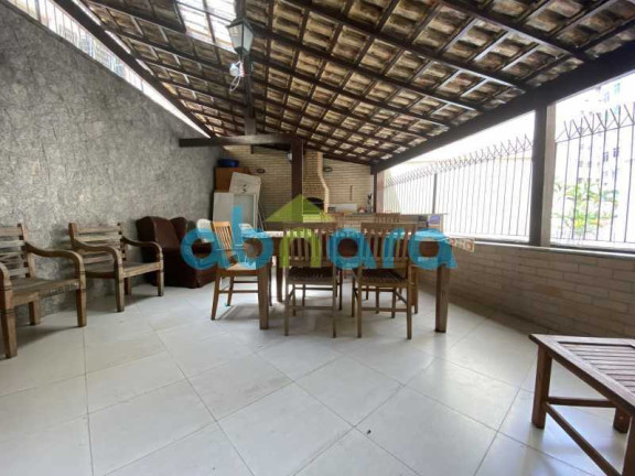 Apartamento com 4 Quartos à Venda, 210 m² em Copacabana - Rio De Janeiro