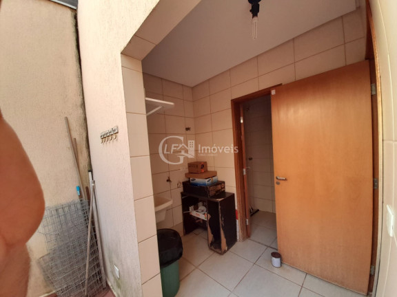 Imagem Casa com 3 Quartos à Venda, 117 m² em Vila Margarida - Campo Grande Imagem Casa com 3 Quartos à Venda, 117 m² em Vila Margarida - Campo Grande