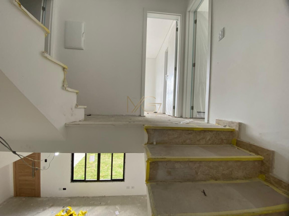 Imagem Casa com 4 Quartos à Venda, 136 m² em Cajuru - Curitiba
