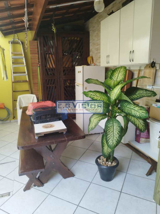 Imagem Casa com 2 Quartos à Venda, 71 m² em Solemar - Praia Grande Imagem Casa com 2 Quartos à Venda, 71 m² em Solemar - Praia Grande