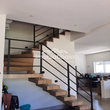Imagem Casa com 3 Quartos à Venda, 360 m² em Nova Gardênia - Atibaia Imagem Casa com 3 Quartos à Venda, 360 m² em Nova Gardênia - Atibaia