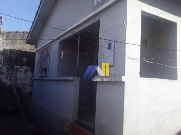 Imagem Casa com 3 Quartos à Venda, 130 m² em São João - Pouso Alegre Imagem Casa com 3 Quartos à Venda, 130 m² em São João - Pouso Alegre