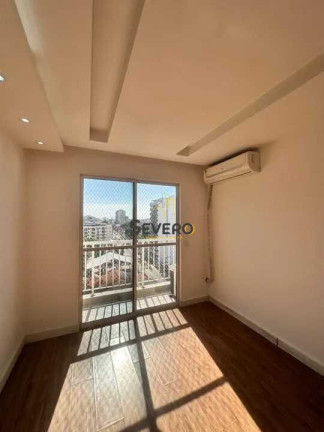 Imagem Apartamento com 3 Quartos à Venda, 67 m² em Centro - São Gonçalo