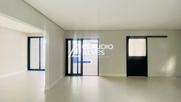 Imagem Casa de Condomínio com 3 Quartos à Venda, 242 m² em Papagaio - Feira De Santana Imagem Casa de Condomínio com 3 Quartos à Venda, 242 m² em Papagaio - Feira De Santana