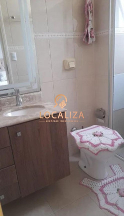 Imagem Imóvel com 3 Quartos à Venda, 80 m² em Jardim Das Colinas - São José Dos Campos Imagem Imóvel com 3 Quartos à Venda, 80 m² em Jardim Das Colinas - São José Dos Campos