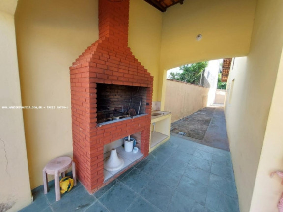 Imagem Casa com 3 Quartos à Venda, em Prainha - Caraguatatuba Imagem Casa com 3 Quartos à Venda, em Prainha - Caraguatatuba