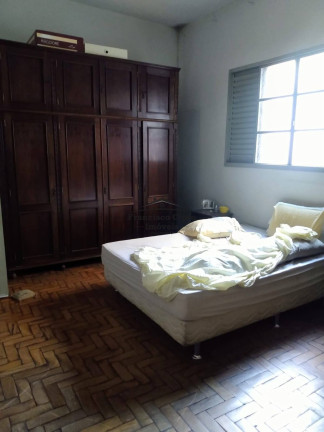 Imagem Casa com 4 Quartos à Venda, 156 m² em Centro - Guaratinguetá Imagem Casa com 4 Quartos à Venda, 156 m² em Centro - Guaratinguetá