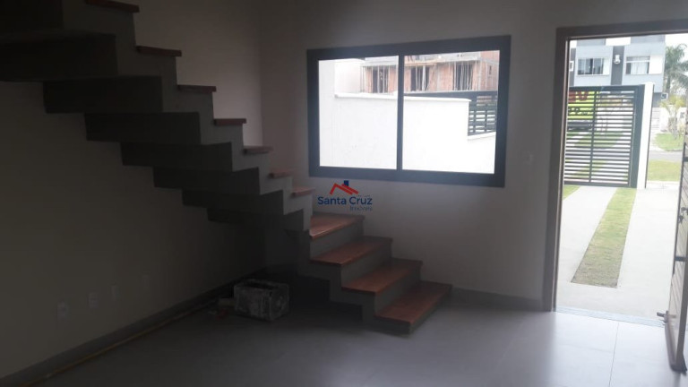 Imagem Sobrado com 2 Quartos à Venda, 150 m² em Ingleses Do Rio Vermelho - Florianópolis Imagem Sobrado com 2 Quartos à Venda, 150 m² em Ingleses Do Rio Vermelho - Florianópolis