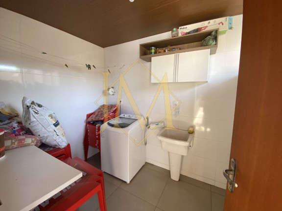 Imagem Apartamento com 3 Quartos à Venda, 217 m² em Professores - Coronel Fabriciano Imagem Apartamento com 3 Quartos à Venda, 217 m² em Professores - Coronel Fabriciano
