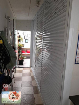 Imagem Casa com 4 Quartos à Venda, 117 m² em Jardim Utinga - Santo André Imagem Casa com 4 Quartos à Venda, 117 m² em Jardim Utinga - Santo André