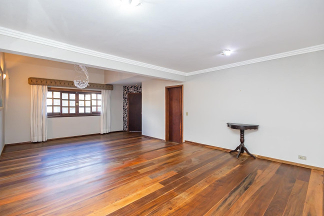 Imagem Casa com 4 Quartos para Alugar, 470 m² em Abranches - Curitiba Imagem Casa com 4 Quartos para Alugar, 470 m² em Abranches - Curitiba