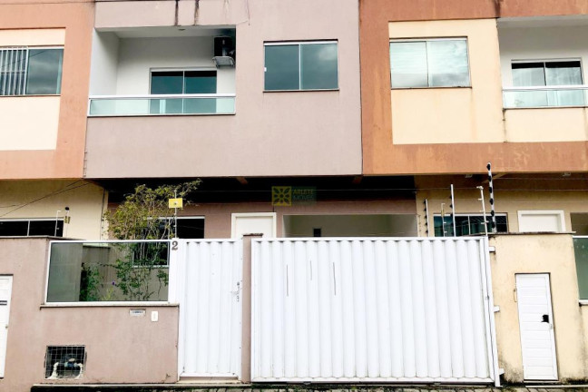 Imagem Sobrado com 3 Quartos à Venda, 94 m² em Balneário Perequê - Porto Belo Imagem Sobrado com 3 Quartos à Venda, 94 m² em Balneário Perequê - Porto Belo