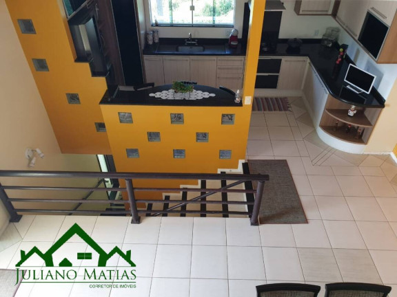 Imagem Casa com 3 Quartos à Venda, 667 m² em Centro - Balneário Barra Do Sul