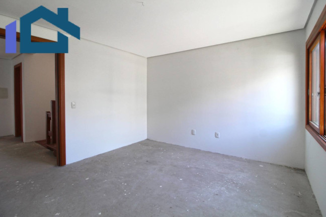 Imagem Sobrado com 3 Quartos à Venda, 224 m² em Vila Nova - Porto Alegre