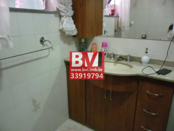 Imagem Casa com 3 Quartos à Venda, 107 m² em Vila Da Penha - Rio De Janeiro Imagem Casa com 3 Quartos à Venda, 107 m² em Vila Da Penha - Rio De Janeiro