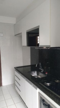 Imagem Apartamento com 2 Quartos à Venda, 52 m² em Jardim Santa Tereza - Carapicuíba