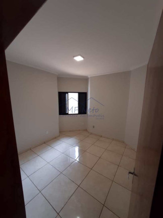 Imagem Casa com 3 Quartos à Venda, 250 m² em Jardim Veneza - Pirassununga Imagem Casa com 3 Quartos à Venda, 250 m² em Jardim Veneza - Pirassununga