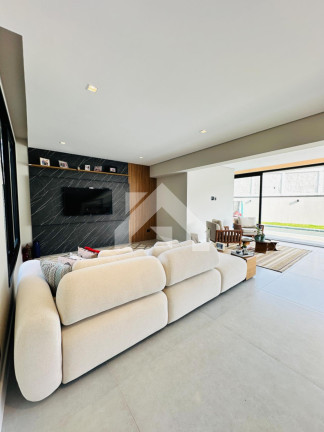 Imagem Casa de Condomínio com 4 Quartos à Venda, 390 m² em Alphaville - Santana De Parnaíba Imagem Casa de Condomínio com 4 Quartos à Venda, 390 m² em Alphaville - Santana De Parnaíba