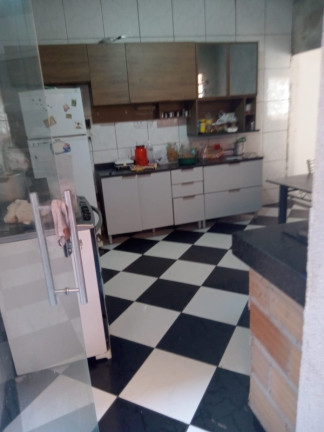 Casa com 2 Quartos à Venda, 200 m² em Colonial - Contagem