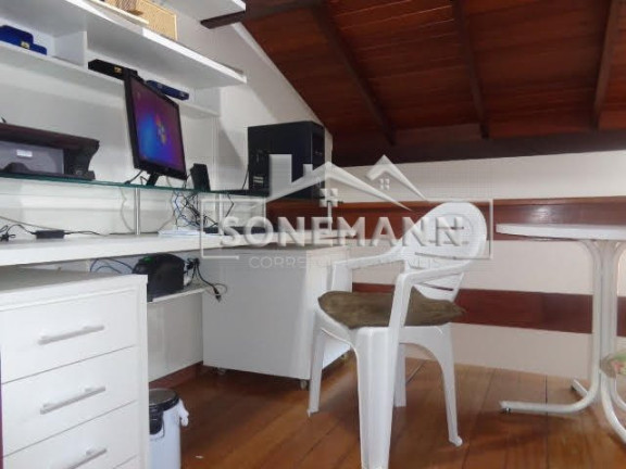 Imagem Casa com 3 Quartos à Venda, 205 m² em Parque São Jorge - Florianópolis Imagem Casa com 3 Quartos à Venda, 205 m² em Parque São Jorge - Florianópolis