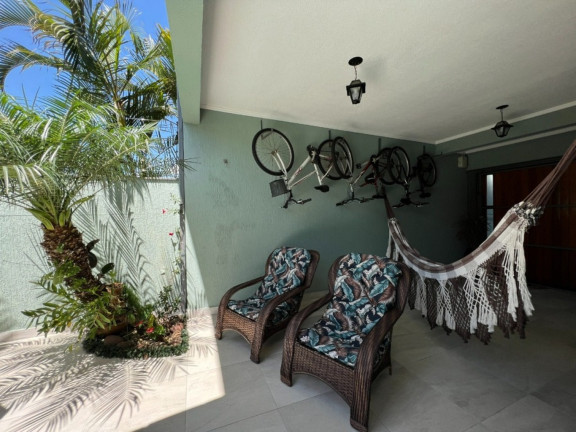 Imagem Casa com 3 Quartos à Venda, em Moinhos De Vento - Canoas Imagem Casa com 3 Quartos à Venda, em Moinhos De Vento - Canoas