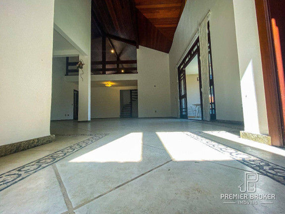 Imagem Casa com 4 Quartos à Venda, 289 m² em Tijuca - Teresópolis Imagem Casa com 4 Quartos à Venda, 289 m² em Tijuca - Teresópolis