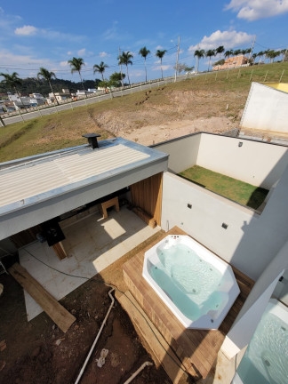 Imagem Sobrado com 3 Quartos à Venda, 127 m² em Villas Do Jaguari - Santana De Parnaíba Imagem Sobrado com 3 Quartos à Venda, 127 m² em Villas Do Jaguari - Santana De Parnaíba