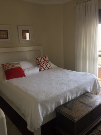 Imagem Imóvel com 3 Quartos à Venda, 212 m² em Vila Suzana - São Paulo Imagem Imóvel com 3 Quartos à Venda, 212 m² em Vila Suzana - São Paulo