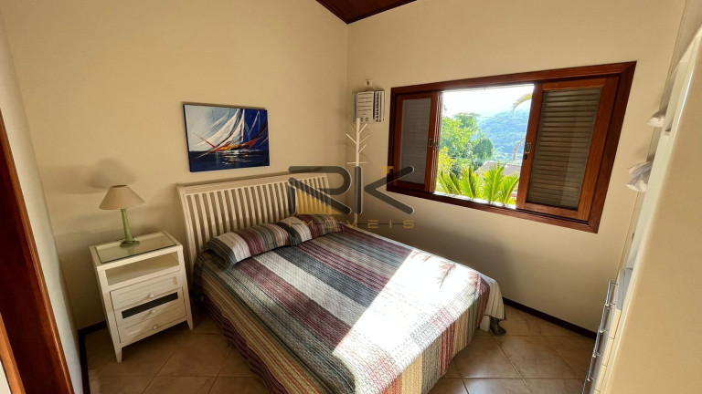 Imagem Casa de Condomínio com 4 Quartos à Venda, 300 m² em Toninhas - Ubatuba