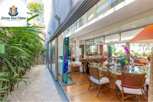 Imagem Sobrado com 4 Quartos à Venda, 350 m² em Granja Julieta - São Paulo Imagem Sobrado com 4 Quartos à Venda, 350 m² em Granja Julieta - São Paulo