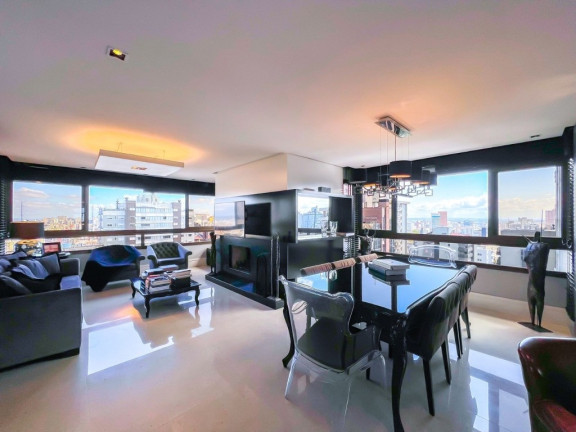 Imagem Apartamento com 3 Quartos à Venda, 160 m² em Moinhos De Vento - Porto Alegre