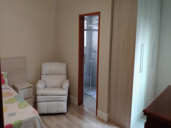 Imagem Casa com 3 Quartos à Venda, 215 m² em Parque Das Nações - Santo André Imagem Casa com 3 Quartos à Venda, 215 m² em Parque Das Nações - Santo André