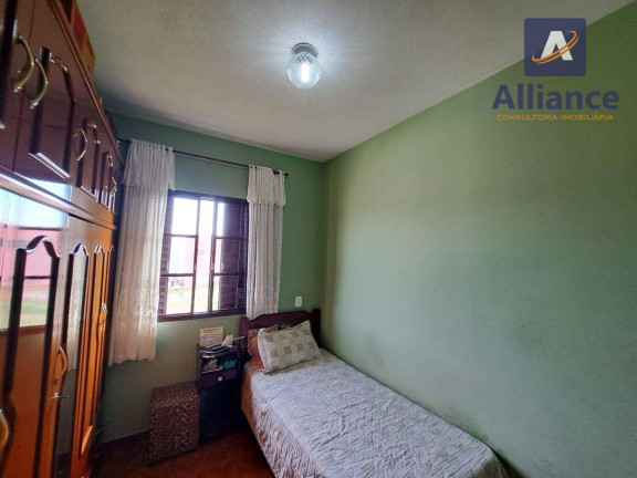 Imagem Casa com 3 Quartos à Venda, 274 m² em Santo Antônio - Louveira